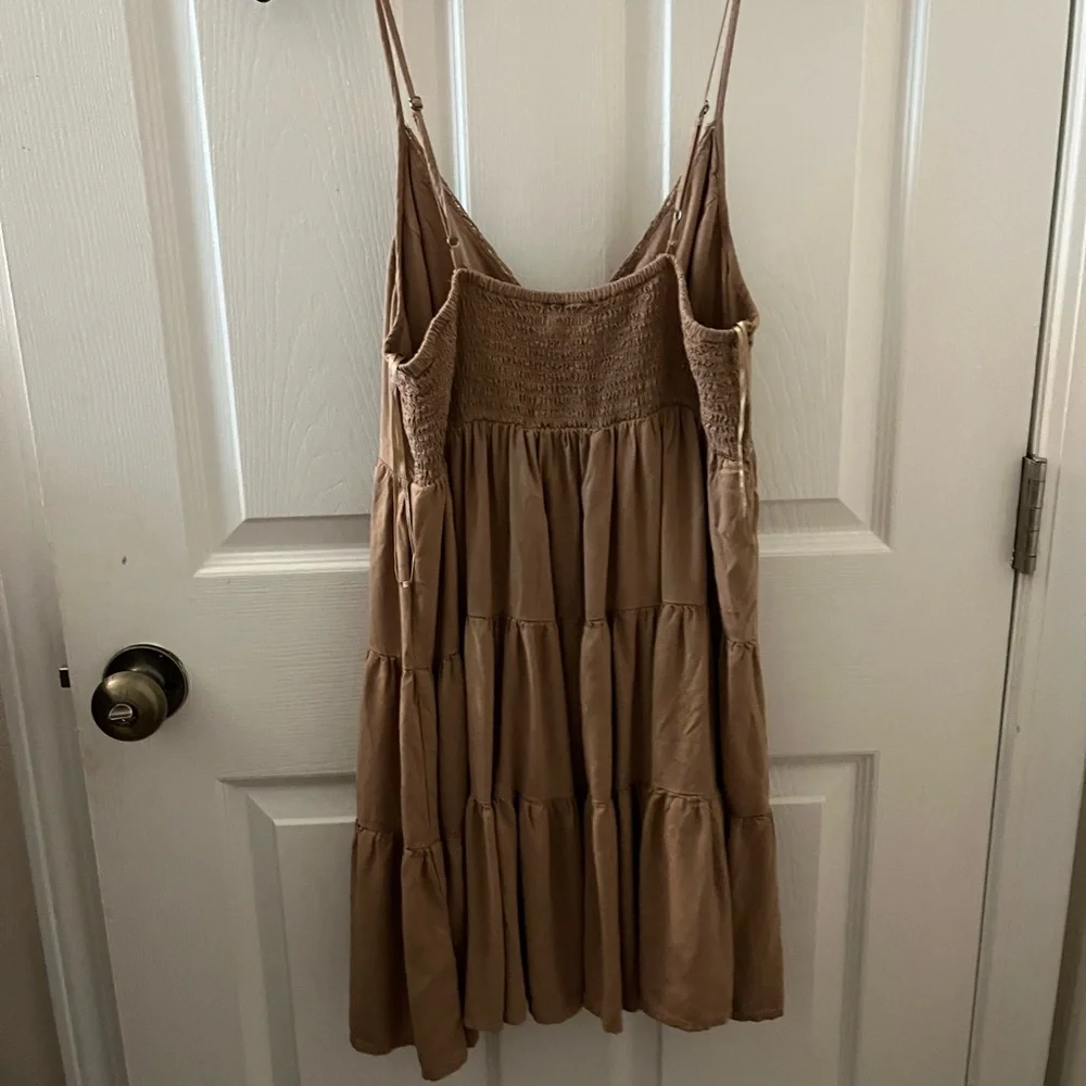 Dress - Picture 2 of 2
